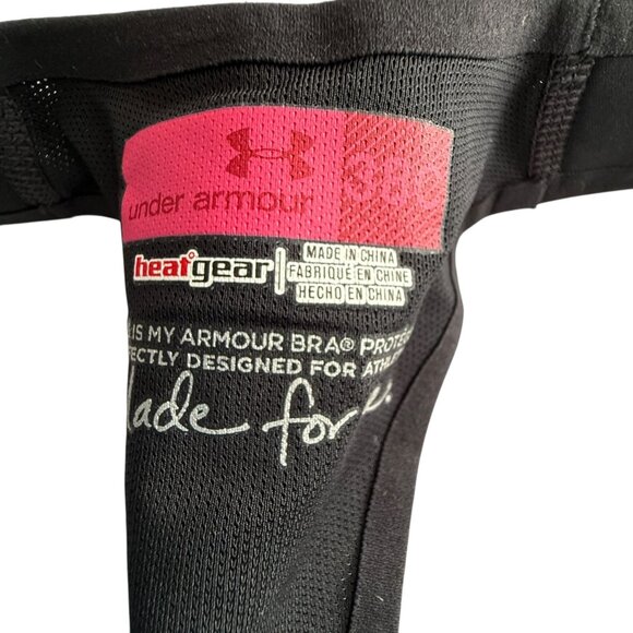 Under Armour Womens Protegée Heat Gear Sports Bra Black Front Zip Size 38C - Picture 4 of 10